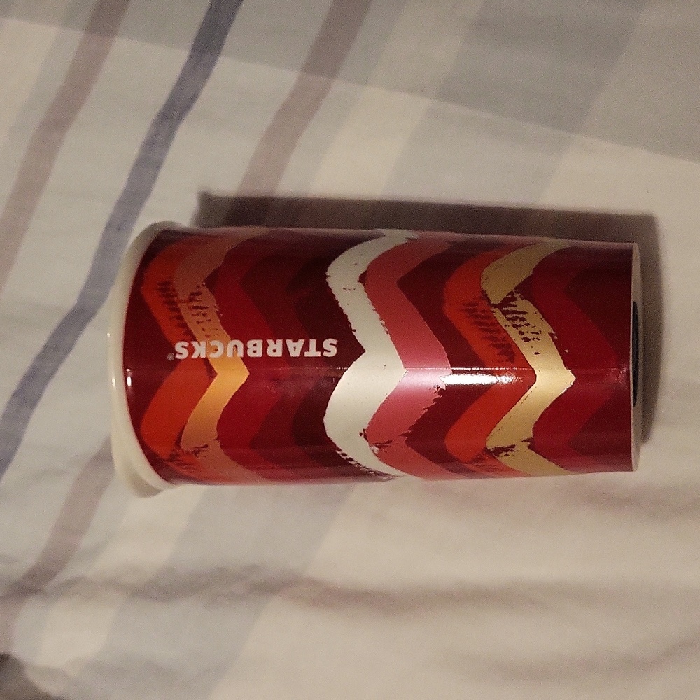 2014 Starbucks Red Chevron Ceramic Tumbler 10oz